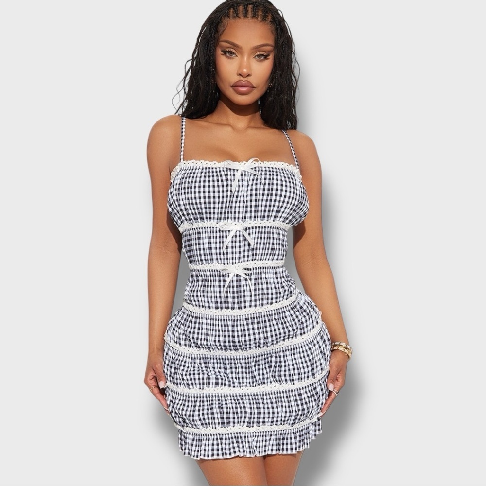 Fashion Nova - Picnic At The Park Gingham Mini Dress - Picture 3 of 3
